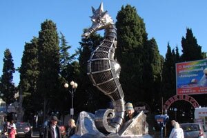 Скульптура «Морской конёк»
